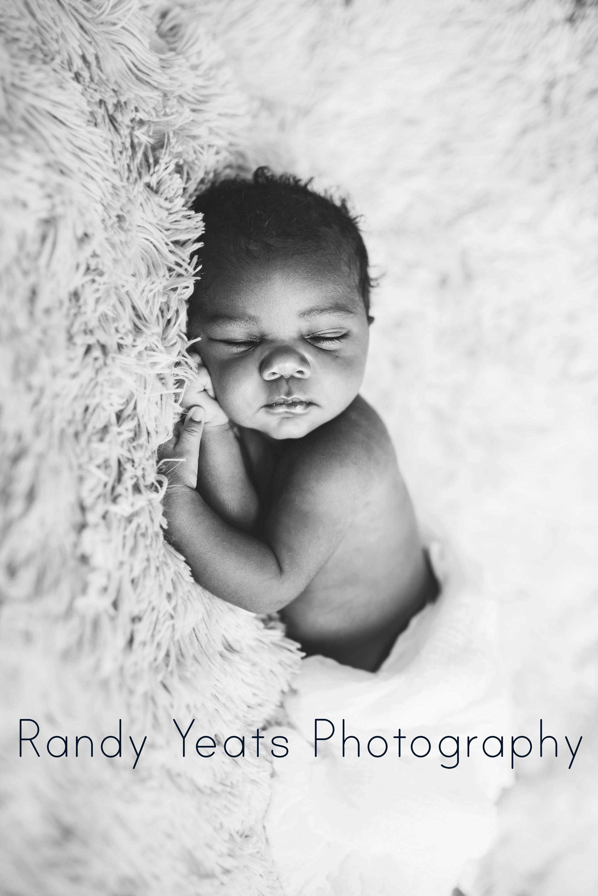 2016_9_randy_yeats_photography_bailey_newborn_1